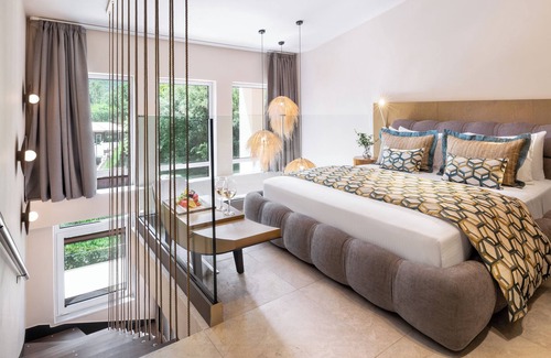 Chrisi Ammoudia Hotel | Alexandra Golden Boutique Hotel