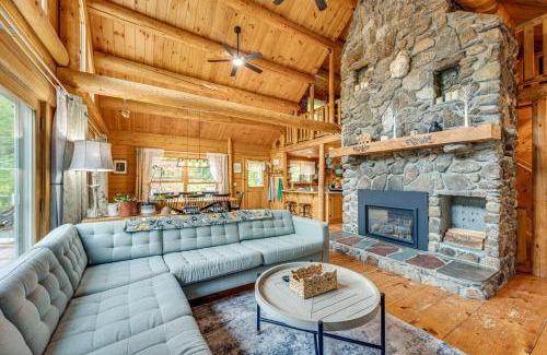 Alexandria House | Alexandria Cabin with Patio, Grill and Deck