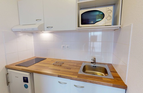 Fontaine-Bayonne-Cartoucherie Hotel | Alezan Hôtel