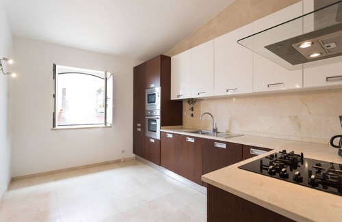 Santo Estevao Apartment | Alfama Modern Two-Bedroom Apartment w/River View and Parking - by LU Holidays