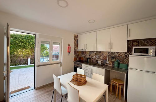 Alfarim Villa | Alfarim Garden Retreat - near Meco Beach