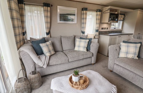 Flamborough Cottage | ALFIE, pet friendly, character holiday cottage in Bridlington