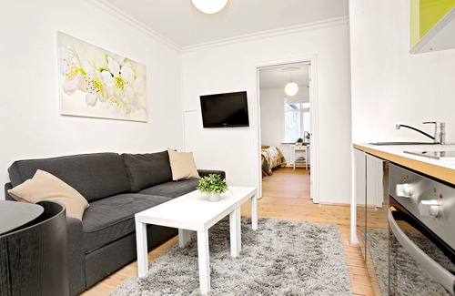 Downtown Apartment | Alfred's Apartments