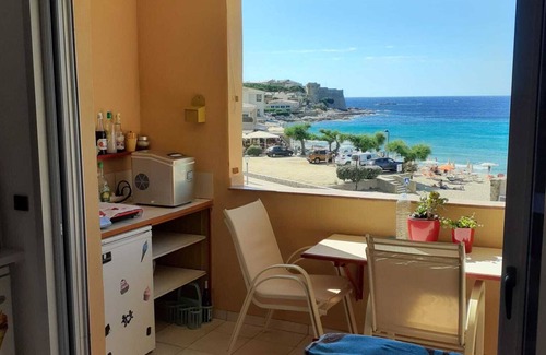 Algajola Apartment | ALGAJOLA, Corsica on the seafront.