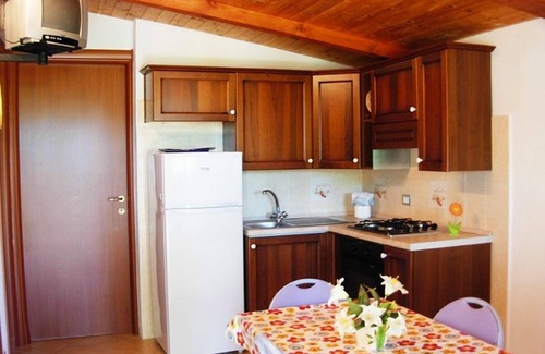 Alghero House | Alghero Sardinia -houses with garden, wi-fi free, parking private