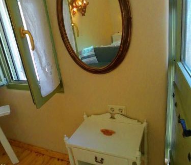 Tholaria House | Aliori art caves