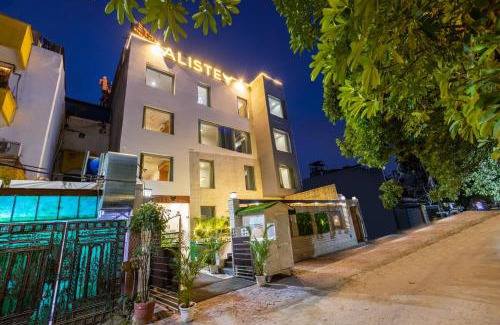 Sushant Lok Hotel | Aliste Millennium Huda City Centre
