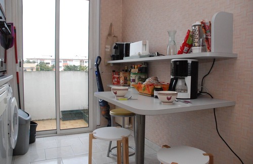 Cros-de-Cagnes Apartment | ALL COMFORT, SEA VIEW, TERRACE, facing the racecourse, GARAGE CLOSED, 200m FROM THE BEACH