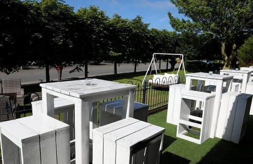 Wangerland Apartment | All-Inclusive Party Room in Resort, Wangerland