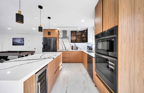 Golden Glades House | All New Modern Home in Miami Near Beaches