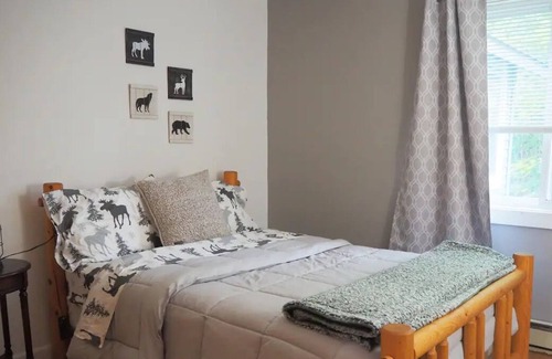 Thornton Condo | All-season serenity