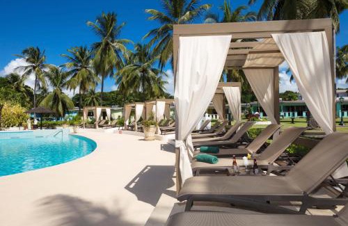 Sunset Crest Hotel | All Seasons Resort