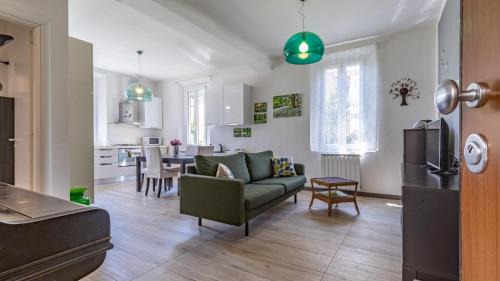 San Faustino-Madonnina-Quattroville Apartment | Alle Farfalle - Affitti Brevi Italia