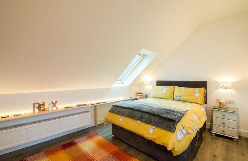 Roybridge Apartment | Allt Mor Rentals - Chalet with hot tub, And Studio Apartment no hot tub