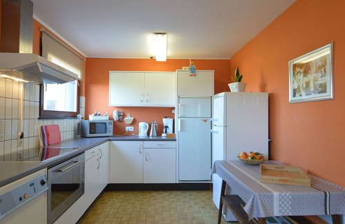 Waimes Cottage | Alluring Cottage in Waimes Robertville with Sauna