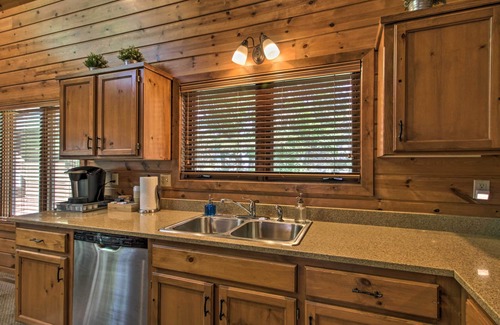 Nisswa Cabin | Alluring Nisswa Cabin on Gull Lake w/Fireplace!