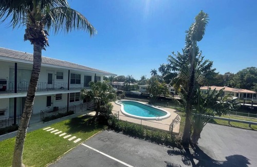 Miami Shores House | Alluring ocean access 2 bedroom