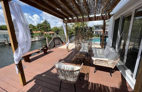 Miami Shores House | Alluring ocean access 2 bedroom