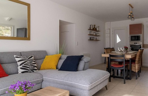 Charbonnieres-les-Varennes House | Almada - CHARBONNIERES LES VARENNES