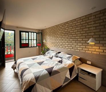 Mongui Bed & Breakfast | Alma House