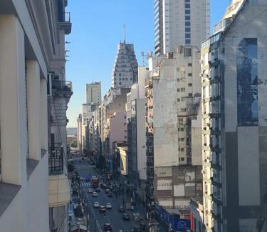 Microcentro Apartment | Alma Obelisco - Departamento con balcón - Vista Obelisco - Centro