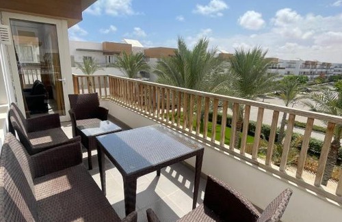 Marsa Matruh Apartment | Almaza Bay Beach Town Chalet