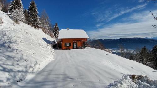 Bodensdorf House | Almchalet Orter In Treffen Am Ossiacher See