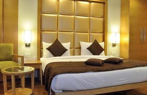Patel Nagar Hotel | Almondz Hotel