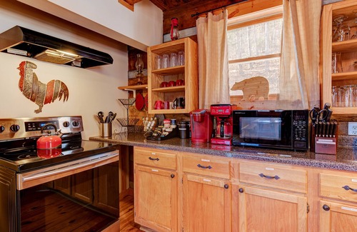 Asheville Cabin | Almost Heaven Mountain Top Cabin