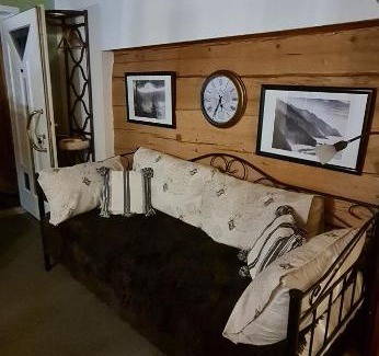 Ebbs Apartment | ALMRAUSCH