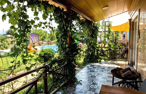 Almus Apartment | ALMUS ŞEHRİ SEFA BUNGALOV EVLERİ