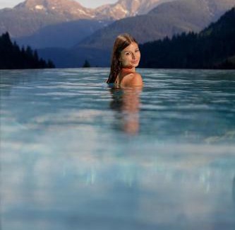 Tuffbad Ski Chalet | Almwellness-Resort Tuffbad