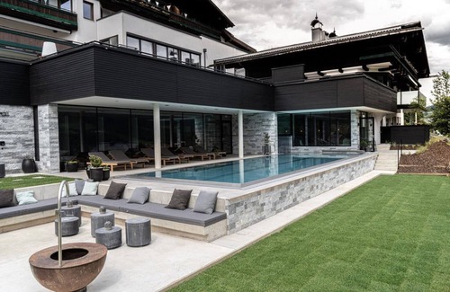 Sankt Veit im Pongau House | Almzimmer Family - Verwöhnhotel Sonnhof