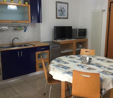 Viserba Apartment | Aloe beach apartments, ombrellone, parcheggio e uso di biciclette gratis