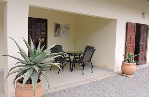 Kwambonambi House | ALOE HOUSE