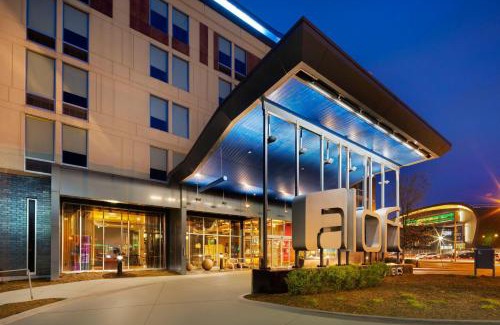 Westown Hotel | aloft Hotel Milwaukee Downtown