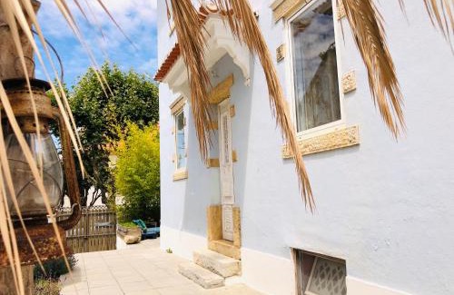 Parede House | Aloha Beach House H
