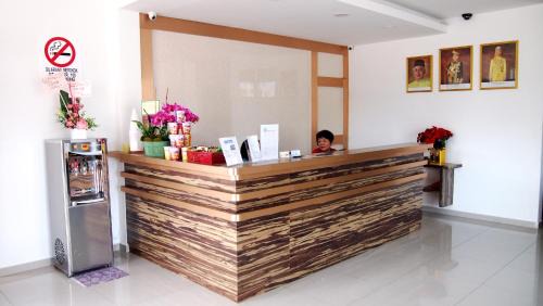 Kampung Tebing Rabak Hotel | Aloha Hotel