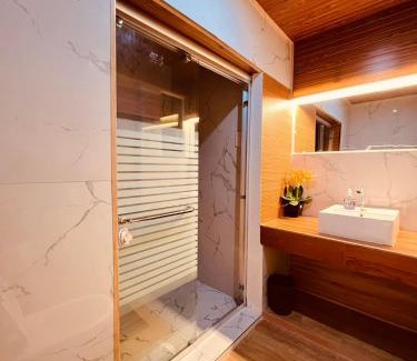 Pandan Resort | Aloha Ocean View Resort