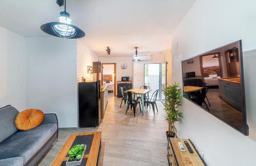 Alameda Apartment | Alohamundi Molino