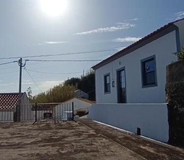 Lajes das Flores House | Alojamento Local M&I