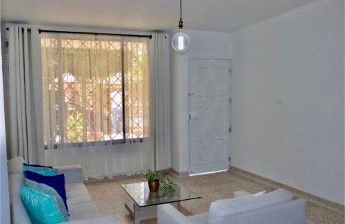 Barranquilla House | Alojamiento espectacular, cerca al Malecón del Río, Puerta de Oro y CC Buenavista - Duchas con agua caliente