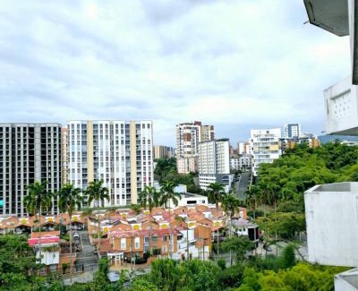 Armenia Apartment | Alojamiento Familiar para 17 - A 5min del Aeropuerto - Con Piscina - By Molca Travel