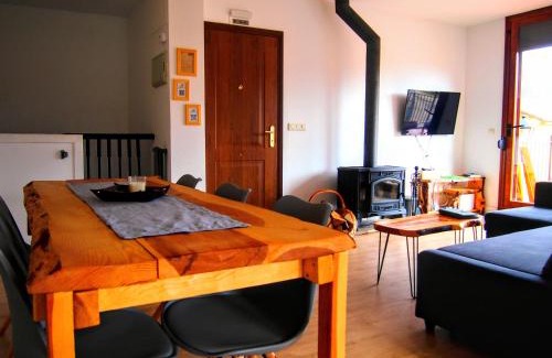 Tragacete House | Alojamiento Rural Los Hacheros