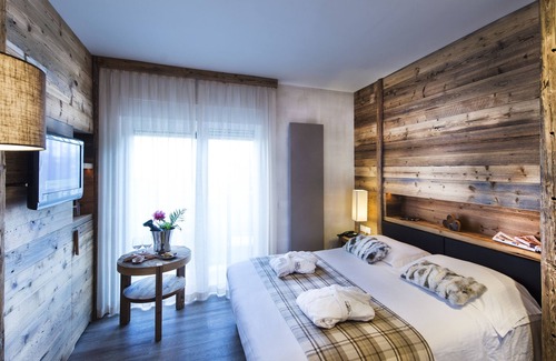 Fai della Paganella Hotel | Alp & Wellnes Sport Hotel Panorama