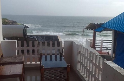 Kovalam Hotel | ALpackbag premium beachhotel