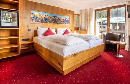 Oberau Hotel | Alpenhotel Denninglehen