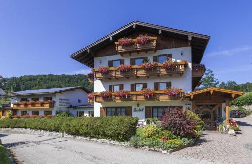 Berchtesgaden Hotel | Alpenhotel Weiherbach Berchtesgaden Hallenbad und Sauna