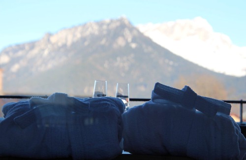 Unterschonau Apartment | Alpenlodges Chalet Zirbe, 200 qm, 3 Schlafzimmer, 3 Bäder, Sauna, Terrasse und Balkon