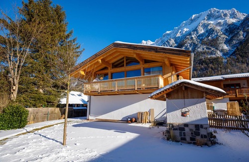 Mittenwald Ski Chalet | Alpenloft 1.0